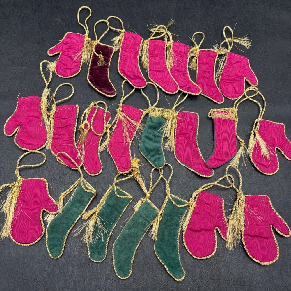 20pc Mini Christmas Ornament Set Velvet Needlepoint Stockings Mittens Gold Trim